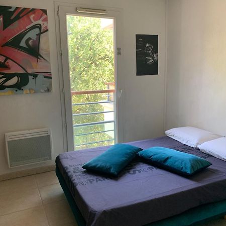 Votre Sejour Cosy A Frejus! Appartement Buitenkant foto